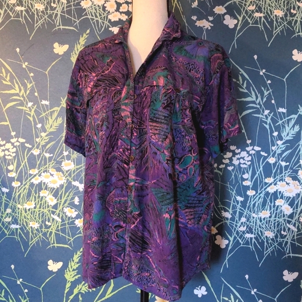 Vintage Abstract Print Button Up